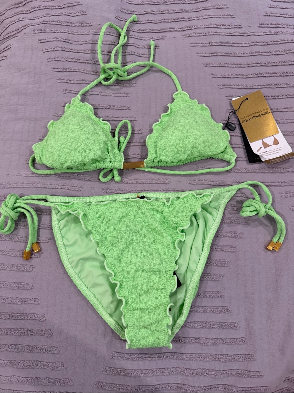Vix Paula Hermanny Adjustable Light Green Ruffle Triangle Bikini Set